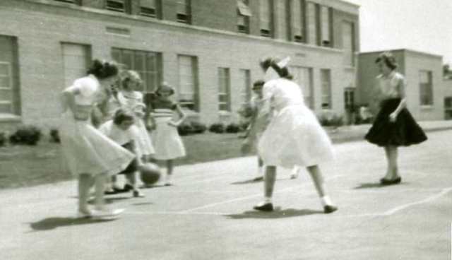 Four Square - Women 1956